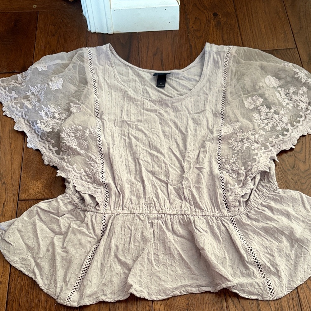 Day trip Elegant Lace Trim Blouse - Light Purple
